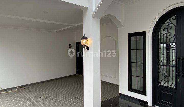 Rumah Bagus Modern Classic Mewah Kolam Renang Dekat Toll Joglo 2