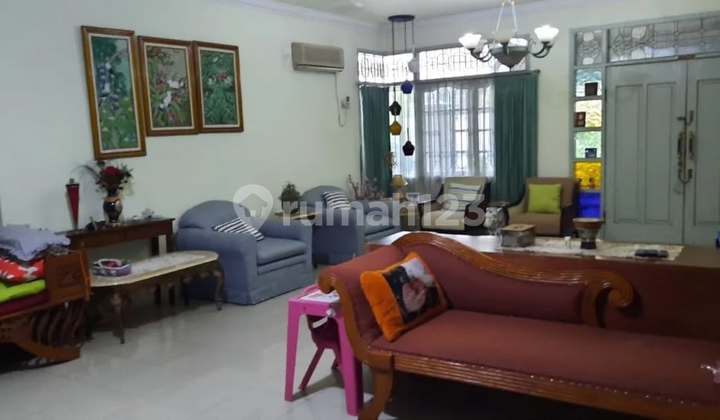 Rumah Tanah Luas di Villa Bintaro Indah Sektor 9 Bintaro Tangsel 2
