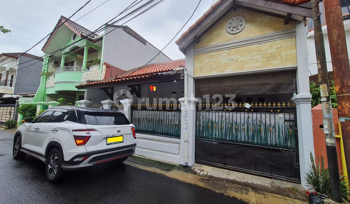 Rumah Bagus Di Komplek Dki Joglo Jakarta Barat Dekat Toll Joglo Rumah Bagus Di Komplek Dki Joglo Jakarta Barat Dekat Toll Joglo