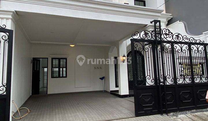 Rumah Bagus Modern Classic Mewah Kolam Renang Dekat Toll Joglo 1