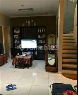 Dijual Rumah Di Emerald View Bintaro Sektor 9 Dekat Toll Parigi 2