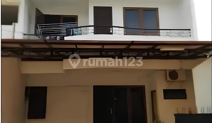 Rumah 2 Lantai di Perumahan Kembangan Baru Jakbar Dekat Puri Mall