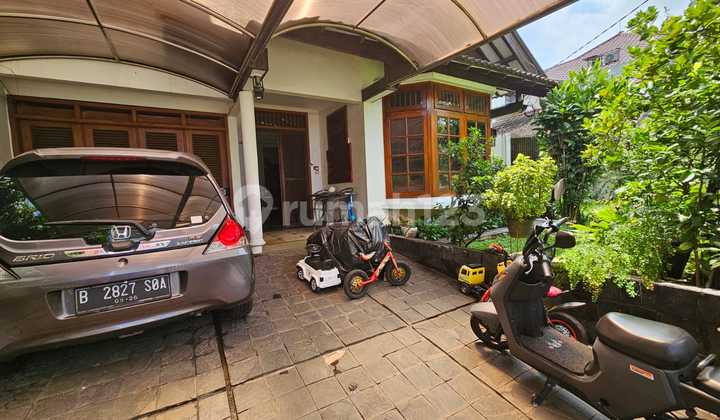 Dijual Rumah di Cendrawasih Bintaro Sektor 1 Jakarta Selatan Dijual Rumah di Cendrawasih Bintaro Sektor 1 Jakarta Selatan