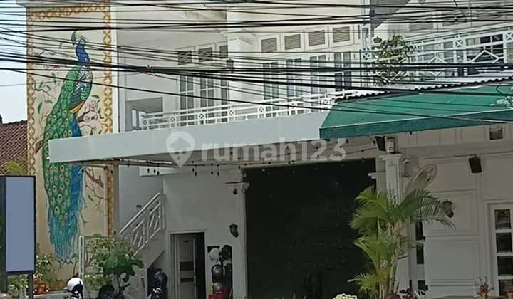Di Sewakan Restoran 2 LT Siap Pakai di Canggu Kuta Utara Badung Di Sewakan Restoran 2 LT Siap Pakai di Canggu Kuta Utara Badung