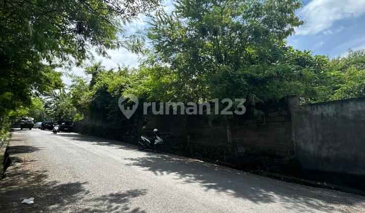 Tanah 708 M2 Lokasi Strategis -+ 40 Meter ke By Pass Ngurah Rai Nusa Dua di Kawasan Benoa Kuta Selatan Badung Bali