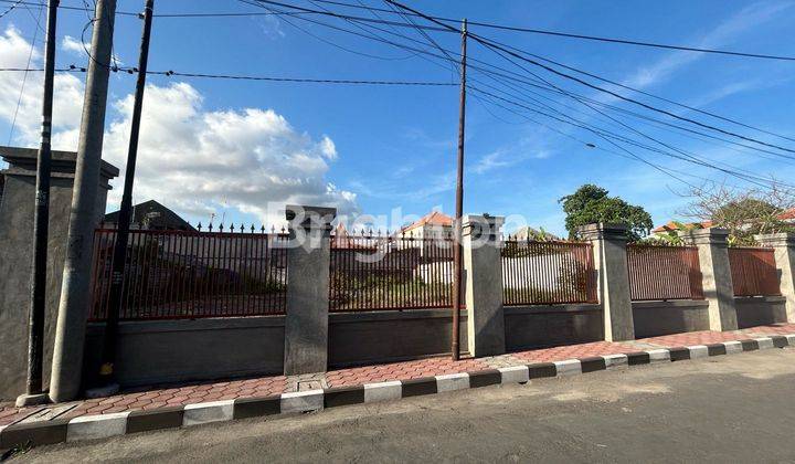 LAND PREMIUM FOR SALE IN RENON 1