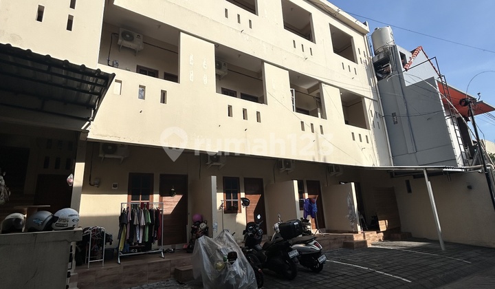 Rumah Kos Over Kontrak Sisa 44 Tahun Lokasi Strategis Dekat Bandara Tuban Bali