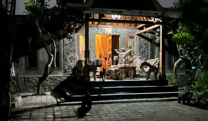Di Sewakan Rumah Joglo Di Kawasan Kerobokan Kelod Kuta Utara