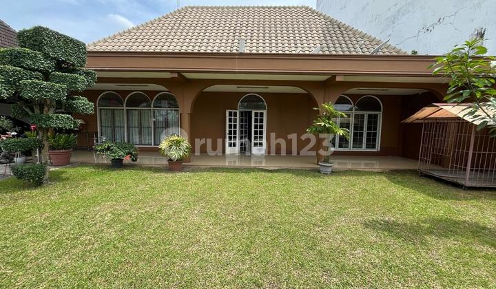 Luxury House In Medan Polonia 2