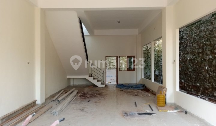 Flood-free, Shop/House, 2 Floors, Near University, Near Toll Access 2