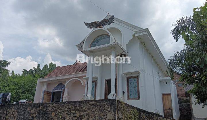 RUMAH DI KAWASAN TEMBALANG-SEMARANG. 1