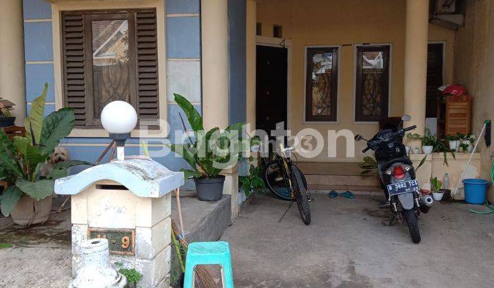 Rumah 2 Lantai Siap Huni Dipemukiman Padat Penduduk 1