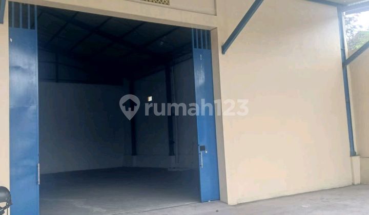New Building Warehouse for Sale, Office Next to It in Bawen 2