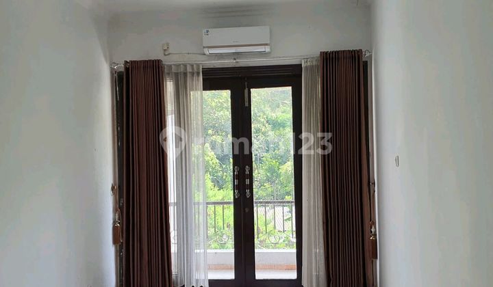 Rumah 3 1/2 LT Siap Huni Ditengah Kota Semarang, Letaknya Diperumahan Bergengsi 2