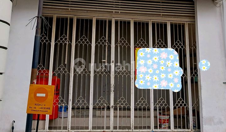 2-Story Shop House in the City Center of Chinatown Area 2