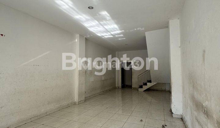 3 STOREY SHOPHOUSE NEAR SUNSET ROAD 1