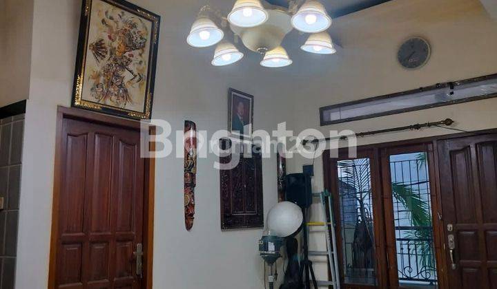 SEMI FURNISHED RESIDENTIAL HOUSE IN THE CENTER OF DENPASAR CITY 2