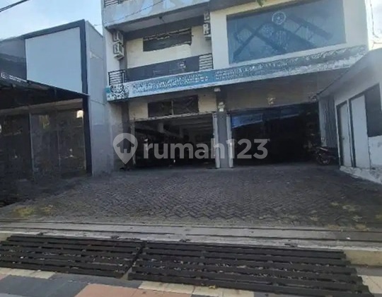 For Rent Commercial Building on Raya Bratang Ready to Use Busy Street For Rent Commercial Building on Raya Bratang Ready to Use Busy Street