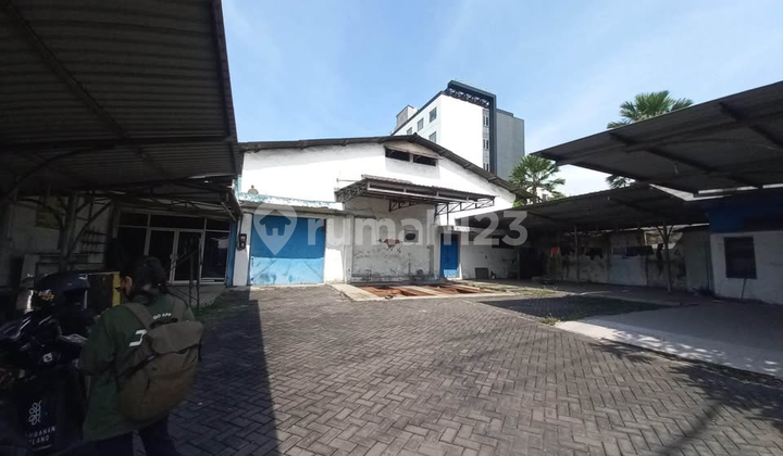 Null Warehouse Waru Main Road Strategic Location Ready to Use, Near Juanda Airport, One Step Access to Waru Toll Road