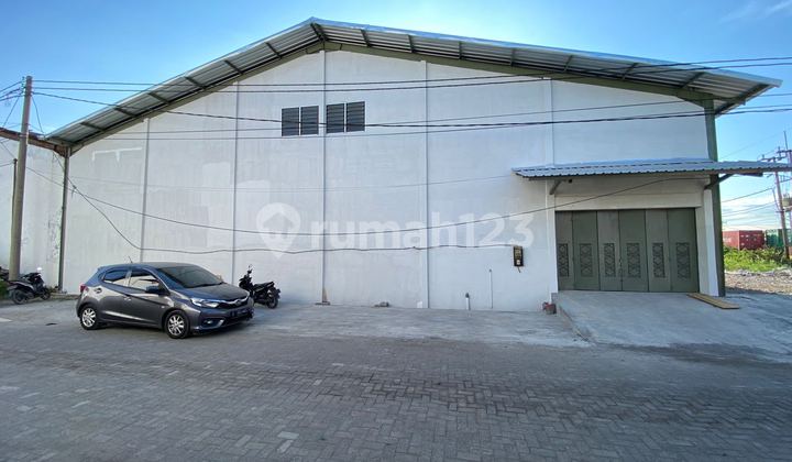 Warehouse for Sale in Tambak Sawah, Sidoarjo, Ready to Use, Newly Renovated Building