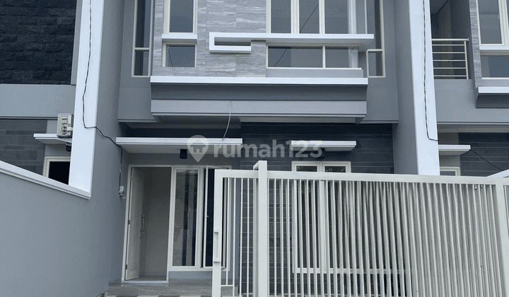 Rumah Baru Gress Minimalis di Jemursari, Row Jalan Lebar 5 Mobil 2