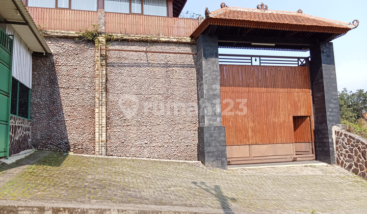 Villa di Batu Malang 5 menit dari Jatim Park 4, Bangunan Terawat Villa di Batu Malang 5 menit dari Jatim Park 4, Bangunan Terawat