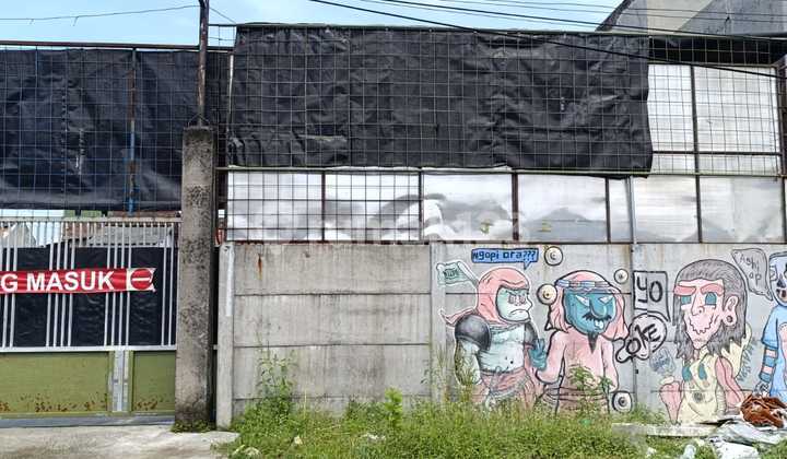 For Sale / Warehouse for Rent Near Waru Roundabout, Highly Strategic Location.