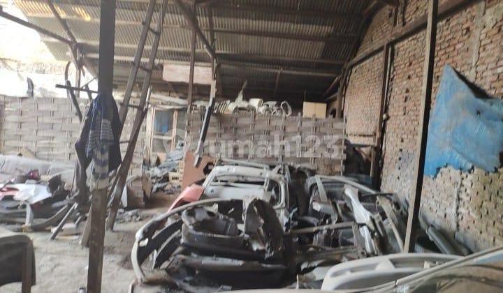 For Sale Land + Strategic Building on Banyu Urip Street, Suitable for Warehouse For Sale Land + Strategic Building on Banyu Urip Street, Suitable for Warehouse