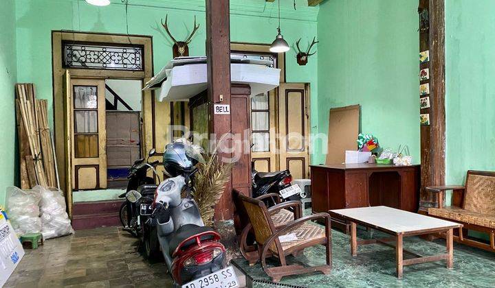 RUMAH ANTIK SLAMET RIYADI BAHAN CAFE USAHA INVESTASI 2