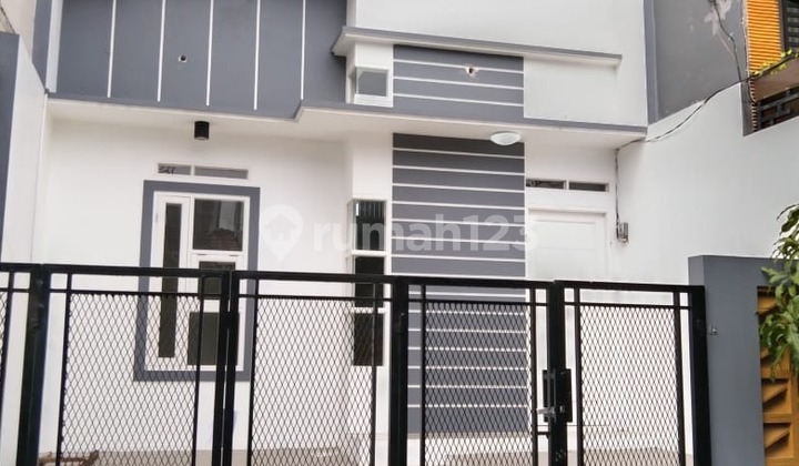 DIJUAL RUMAH KEREN MINIMALIS FREE MEZANINE LOKASI GRAHA HARAPAN  1