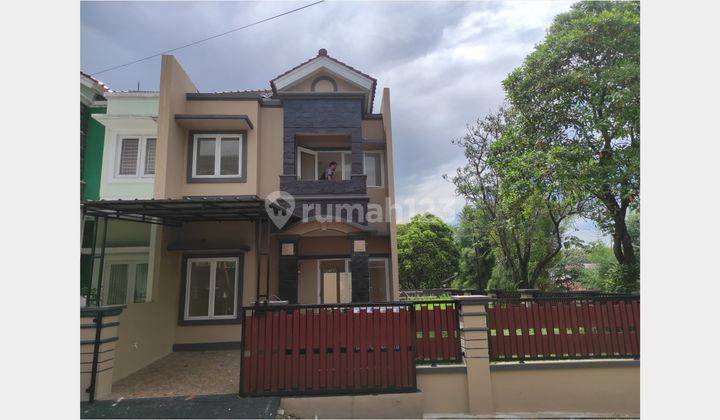 DIJUAL RUMAH MEWAH MURAH LOKASI CIBINONG BOGOR DEKAT AKSES LUAS 1