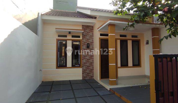 Dijual Rumah Murah Lokasi Strategis di Bekasi Timur Regency  2