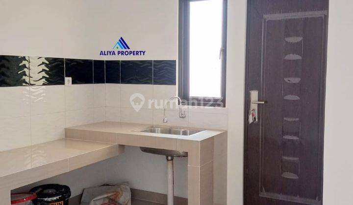 Dijual Rumah Cntik Lt 100 Minimalis Lokasi Dukuh Zamrud Dekat Tol 2