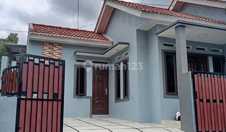 Di Jual Rumah Cantik Full Renov Lokasi Cibinong, Bogor  1