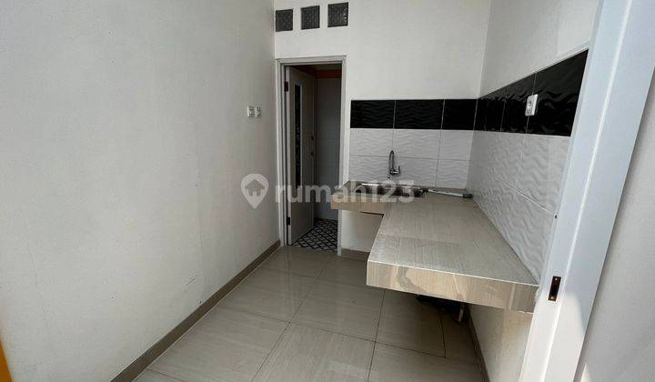 RUMAH HOOK MINIMALIS DIJUAL MURAH LOKASI DUKUH ZAMRUD AKSES LUAS 2