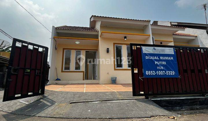 Jual Rumah Lokasi Bagus di Hook Bebas Banjir Lokasi Dukuh Zamrud 1