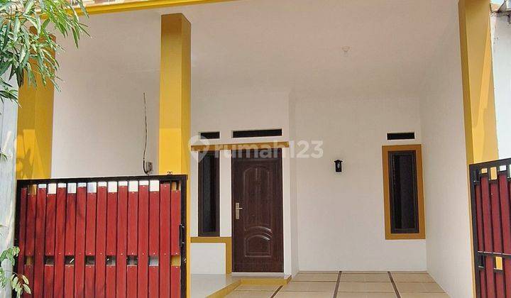 Rumah Design Kekinian Dikomplek Perumahan Bekasi Timur Regency 1