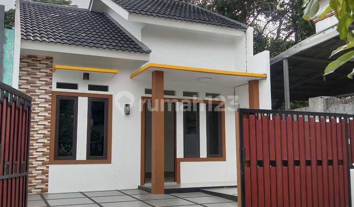 DIJUAL RUMAH MURAH DI SENOPATI ESTATE BEKASI TIMUR 1