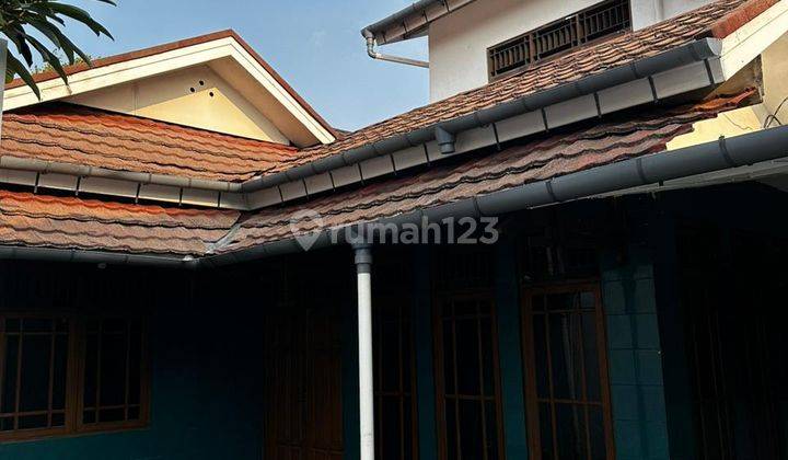 Rumah SHM 2 Lantai Siap Huni di Jl. Swadaya 1, Jakarta Selatan 1