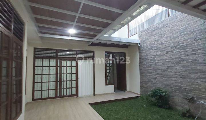 Rumah Nyaman Minimalis Modern 2 Lantai Full Furnished Siap Huni di Turangga Bandung 1