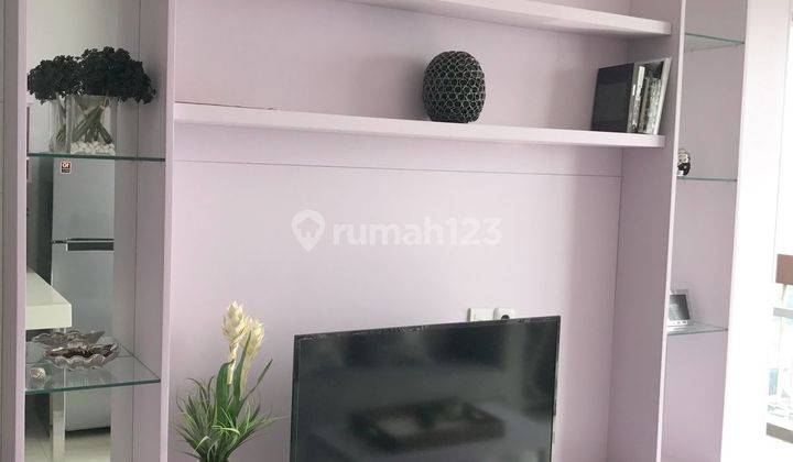 ruang tamu dijual apartemen four season 1