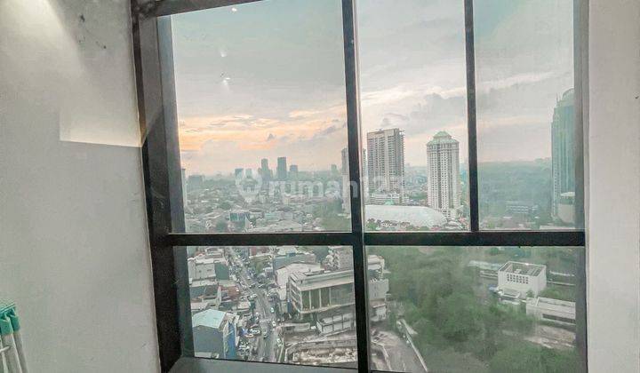 teras disewakan apartemen sudirman suites 1