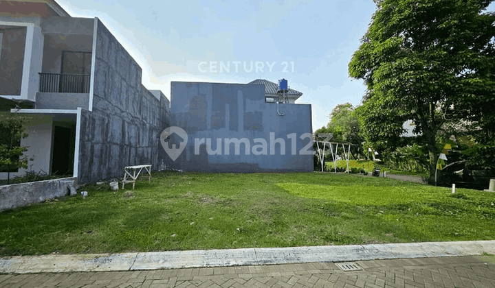 Dijual Cepat Sebidang Kavling Posisi Hook di Kebayoran Village