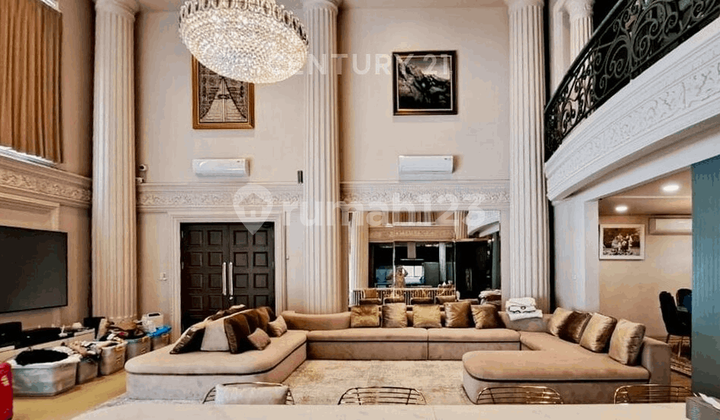 European Classic Furnished Luxury House in Cinere 1