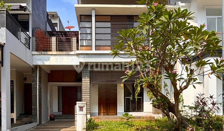 Rumah Dijual Cepat Cluster Exclusive Emerald Bintaro Jaya dengan Club House