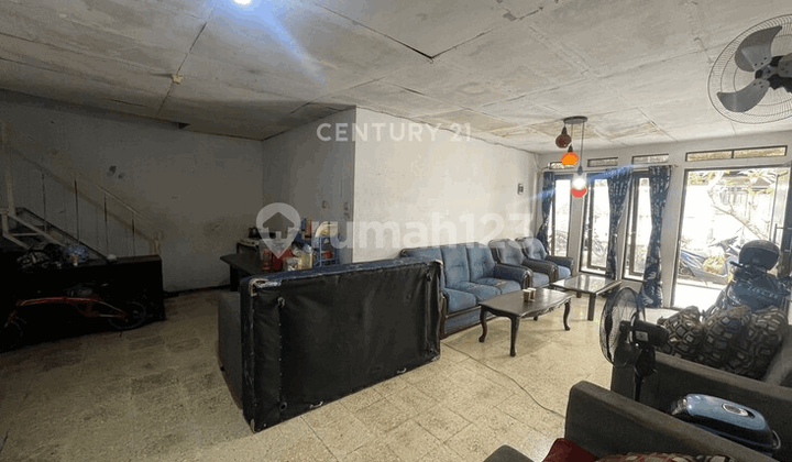 Rumah Dekat Jl.antasari Raya Sangat Cocok untuk Usaha Rumah Kost 2