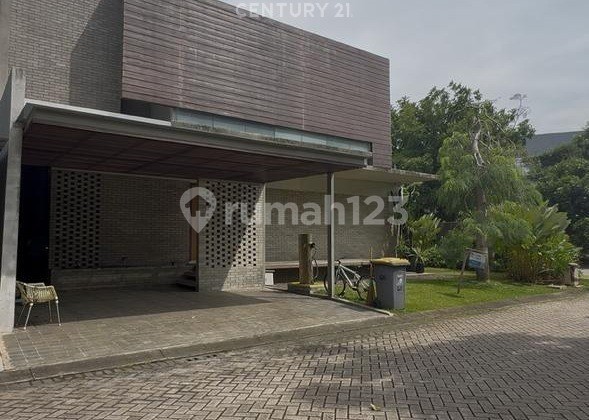 Dijual Rumah Hook With High Quality Minimalis Modern Bintaro