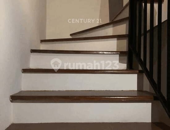 For Sale House In Exclusive Cluster Taman Amir Hamzah Central Jakarta 2