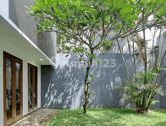 Rumah Disewakan di Perkici Bintaro Jaya Sektor 5 Ada Taman Dalam