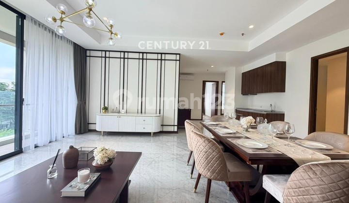 Luxury Apartment For Sale With Private Lift Ready Unit Fully Furnished Luxury Apartment For Sale With Private Lift Ready Unit Fully Furnished